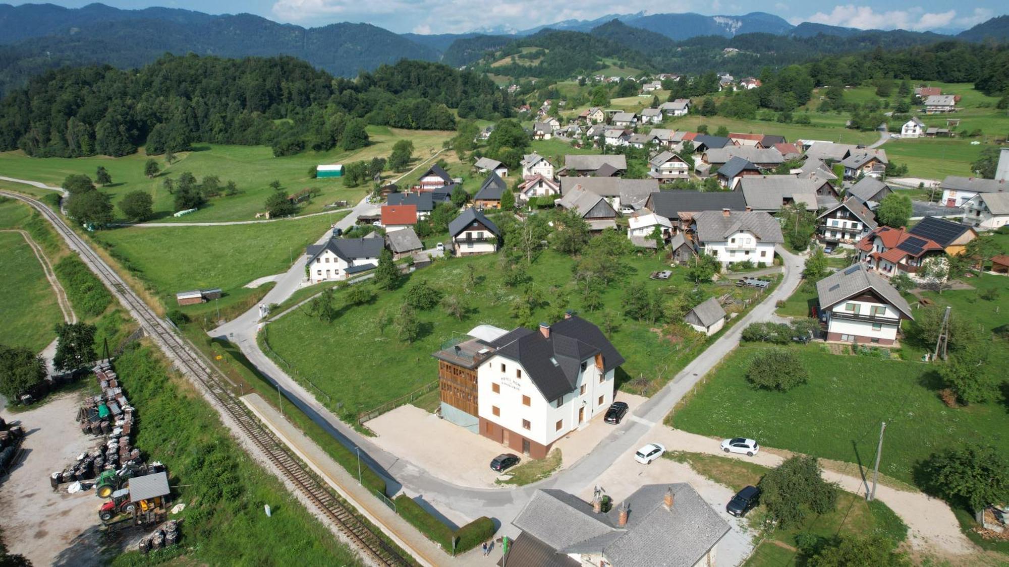 Aparthotel Hom At Vintgar Zgornje Gorje Exterior photo